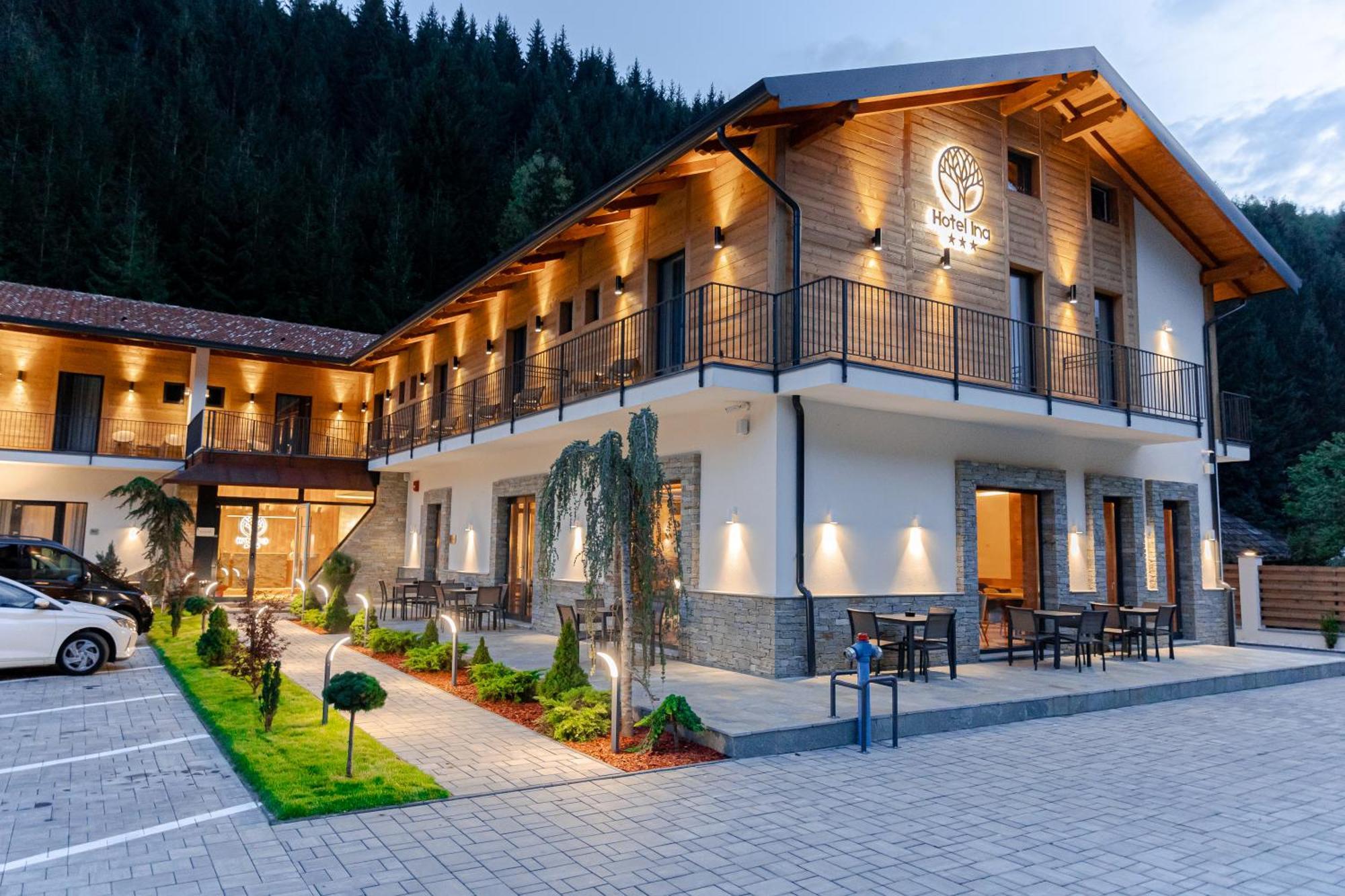 Hotel Ina Borşa Exteriér fotografie